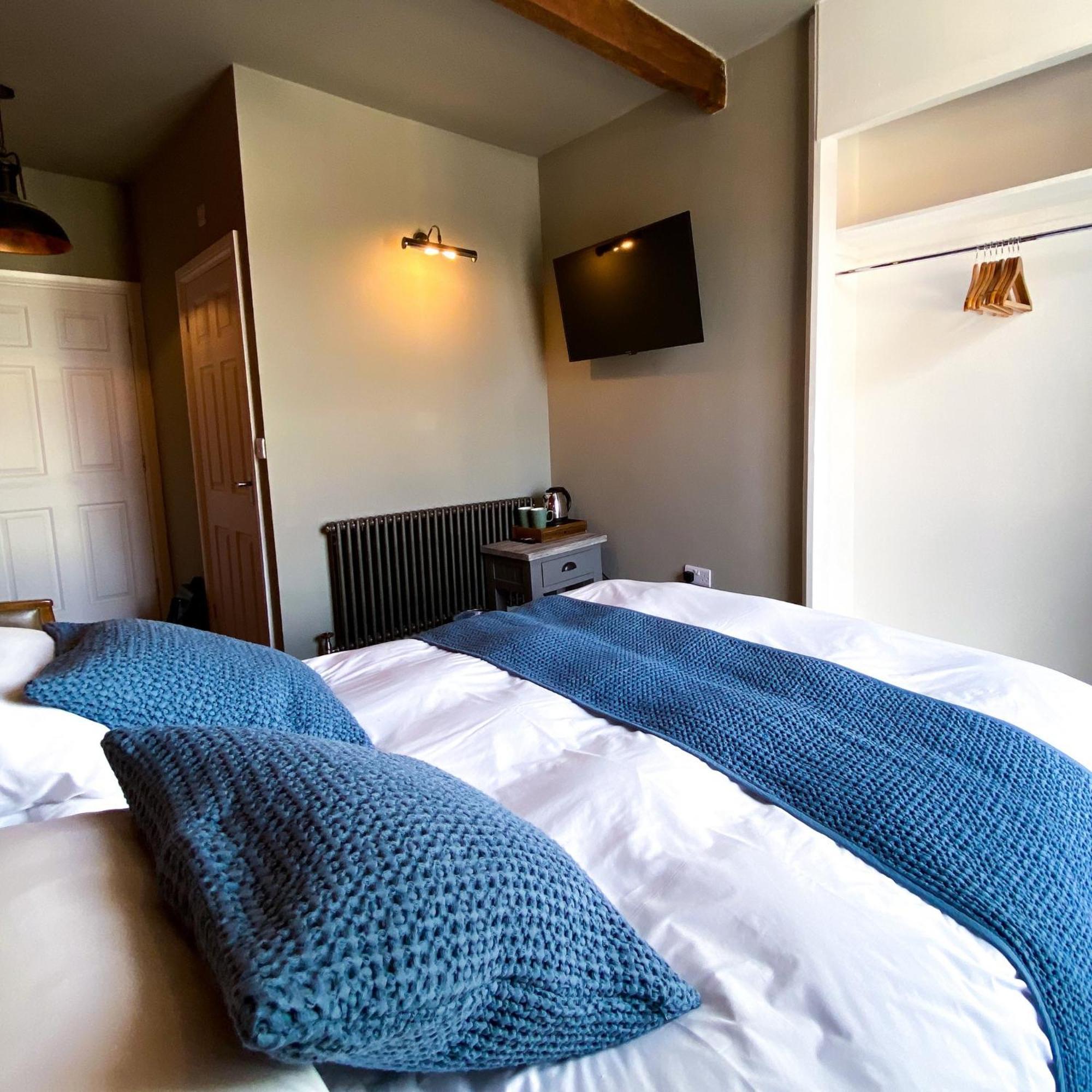 The Kings Head Inn, Home Of The Acle Steak 外观 照片